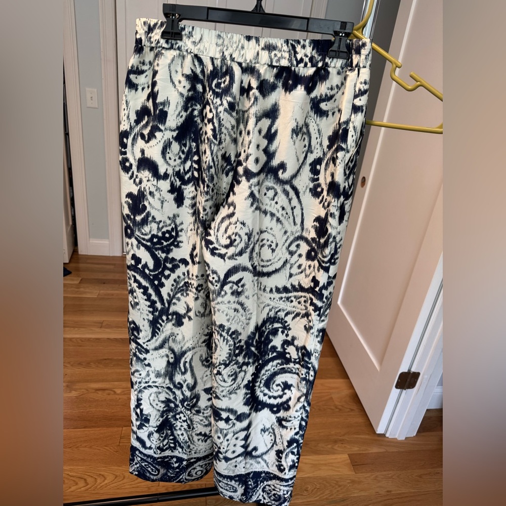 Zara Blue and White Patterned Silky Trousers
